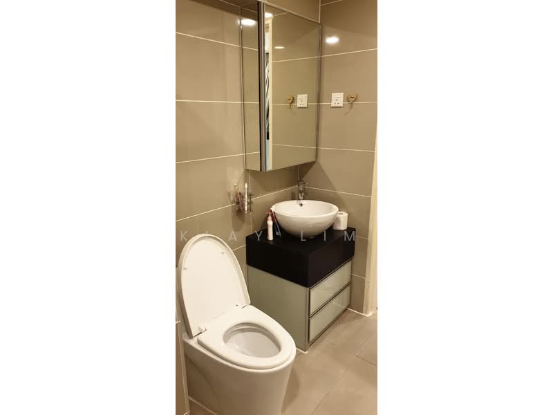 Servis Apartment untuk Disewa di D'Latour - Klay Lim - Bathroom - PropertyGuru.com.my