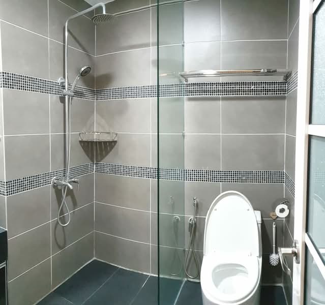 Servis Apartment untuk Disewa di D'Latour - Klay Lim - Bathroom - PropertyGuru.com.my