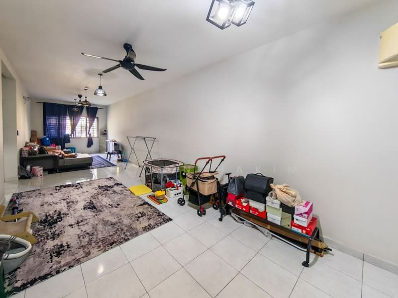 Apartment for Sale at PR1MA Two @ Laman View - Lukman Hakim - Living Room - PropertyGuru.com.my