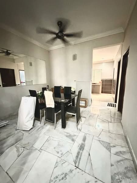 2.5-storey Terraced House for Sale in Bandar Sungai Long (Selangor) - Dennix Chin - Dining Room - PropertyGuru.com.my
