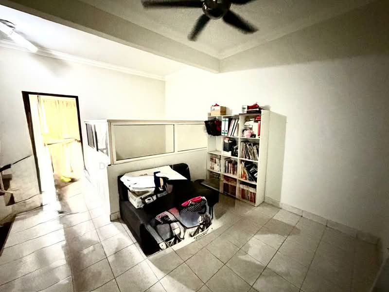2.5-storey Terraced House for Sale in Bandar Sungai Long (Selangor) - Dennix Chin - Interior - PropertyGuru.com.my