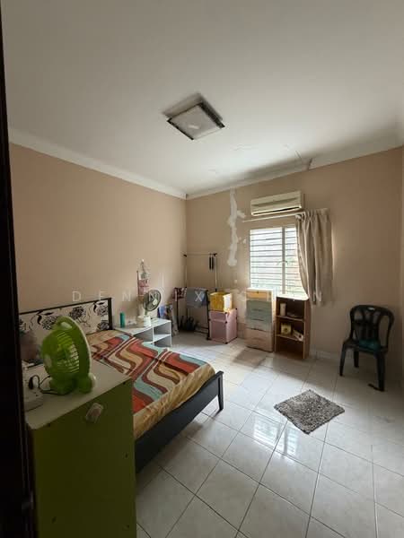 2.5-storey Terraced House for Sale in Bandar Sungai Long (Selangor) - Dennix Chin - Bedroom - PropertyGuru.com.my