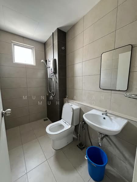 Rumah Teres 2 Tingkat untuk Disewa di Bandar Gamuda Cove (Dengkil) - Muna Zawani Muhamad - Bathroom - PropertyGuru.com.my