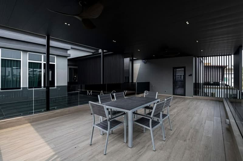 Rumah Banglo untuk Dijual di Bukit Katil (Melaka) - Macy G - Balcony - PropertyGuru.com.my