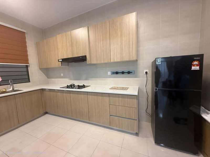 Kondominium untuk Disewa di Residensi Adelia 4 - Reen Mohamad - Kitchen - PropertyGuru.com.my