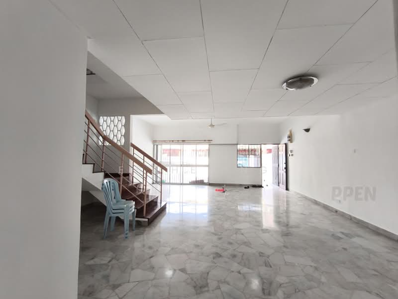 2-storey Terraced House for Sale in Taman Chi Liung (Klang) - Esther Ng - Living Room - PropertyGuru.com.my