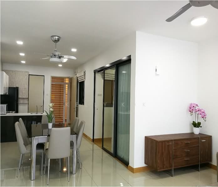 Service Residence for Rent at KL Gateway Residences - Kelly Kok - Living Room - PropertyGuru.com.my
