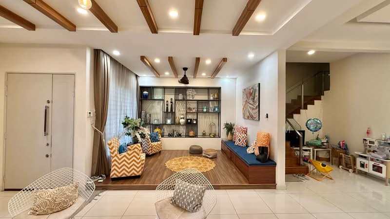 Rumah Teres 2 Tingkat untuk Dijual di D'Kayangan (Shah Alam) - Lukman Hakim - Living Room - PropertyGuru.com.my