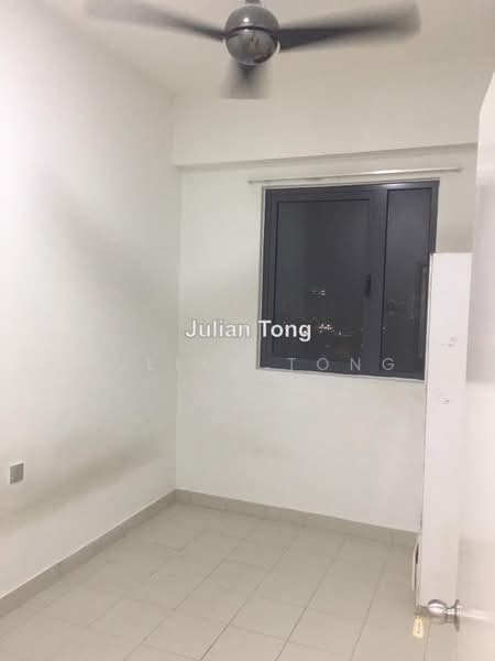 Kondominium untuk Dijual di Residence 8 - Julian Tong - PropertyGuru.com.my