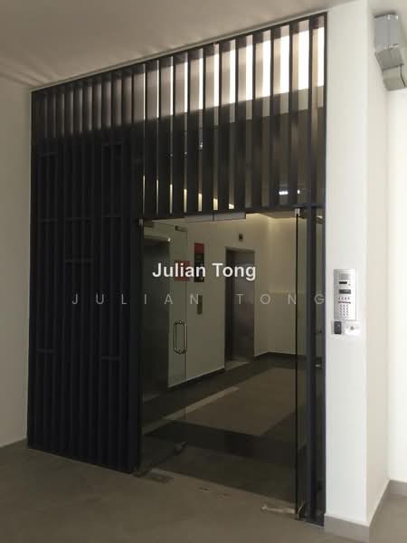 Kondominium untuk Dijual di Residence 8 - Julian Tong - PropertyGuru.com.my