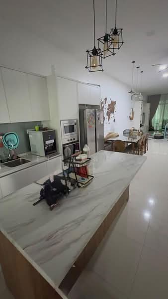 3-storey Terraced House for Rent in Bandar Nusaputra (Puchong) - Elyn Soo - Kitchen - PropertyGuru.com.my