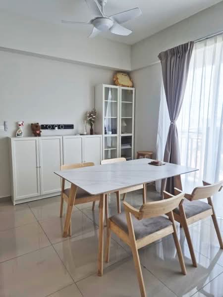 Flat for Rent at IDEAL RESIDENCY - Jerry Tan - Dining Room - PropertyGuru.com.my