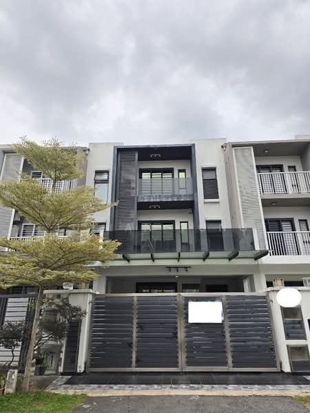 Rumah Teres 2.5 Tingkat untuk Dijual di Abadi Heights (Puchong) - Julian Tong - Exterior - PropertyGuru.com.my