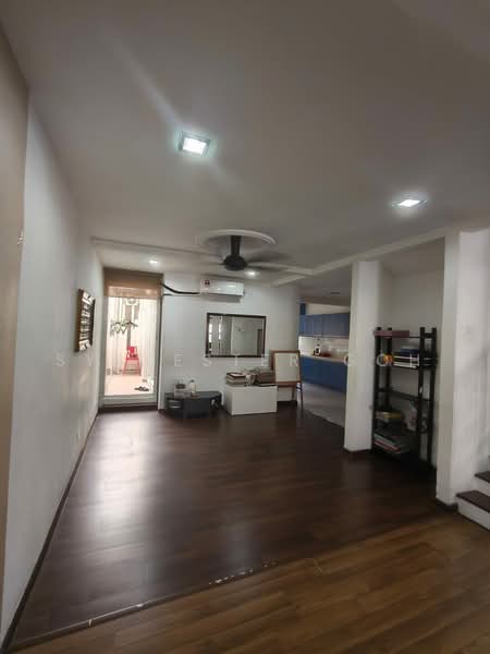 Rumah Teres 2 Tingkat untuk Disewa di Seksyen 2 Bandar Baru Bangi (Bandar Baru Bangi) - Sylvester Goh - Living Room - PropertyGuru.com.my