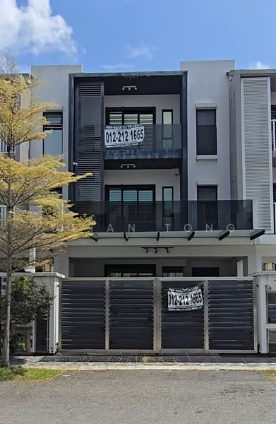 Rumah Teres 2.5 Tingkat untuk Dijual di Abadi Heights (Puchong) - Julian Tong - Exterior - PropertyGuru.com.my