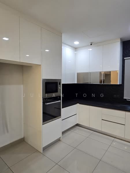 Rumah Teres 2.5 Tingkat untuk Dijual di Abadi Heights (Puchong) - Julian Tong - Kitchen - PropertyGuru.com.my