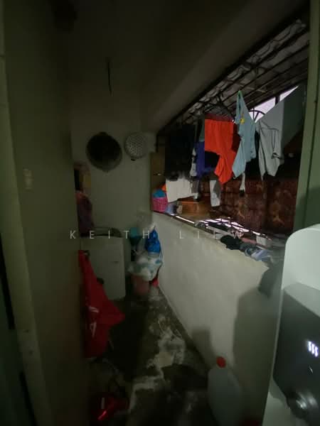 Pangsapuri untuk Dijual di Sri Ros Apartment - Keith Liew - Balcony - PropertyGuru.com.my
