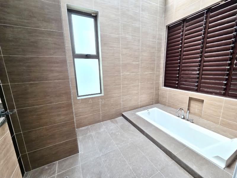 Rumah Berkembar untuk Dijual di East Ledang (Iskandar Puteri (Nusajaya)) - Janice . - PropertyGuru.com.my