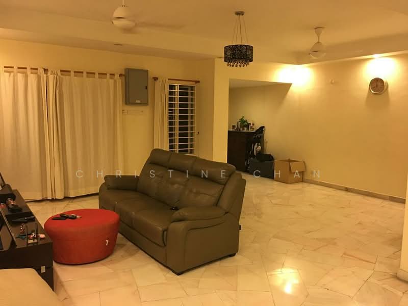 Rumah Teres untuk Dijual di Usj 3 (Subang Jaya) - Christine Chan - Living Room - PropertyGuru.com.my