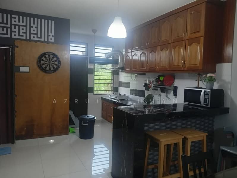 1-storey Terraced House for Sale in Telok Kemang (Negeri Sembilan) - Azrul Othman - Kitchen - PropertyGuru.com.my