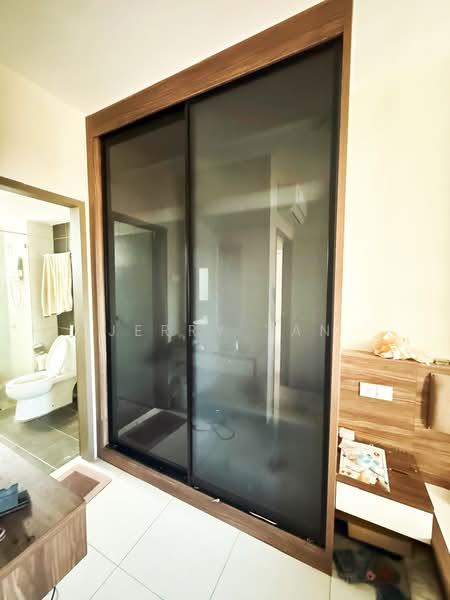 Kondominium untuk Disewa di Fairview Residence - Jerry Tan - Bathroom - PropertyGuru.com.my