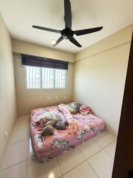 Kondominium untuk Disewa di Fairview Residence - Jerry Tan - Bedroom - PropertyGuru.com.my