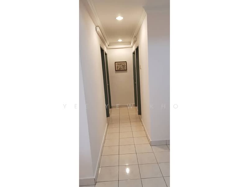 Kondominium untuk Dijual di Vista Komanwel A - Yee Yew Kho - Corridor - PropertyGuru.com.my