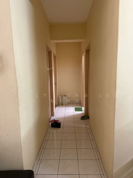 Condominium for Sale at Bayu Tasik 1 - Kelly Yong Lee Ming - Corridor - PropertyGuru.com.my