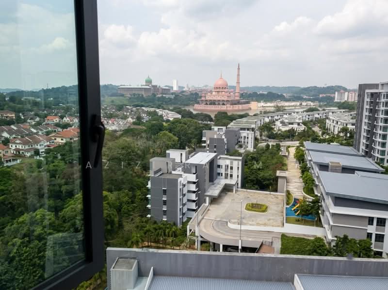 Kondominium untuk Dijual di Aura Residence - Azizirrahim . - Exterior - PropertyGuru.com.my