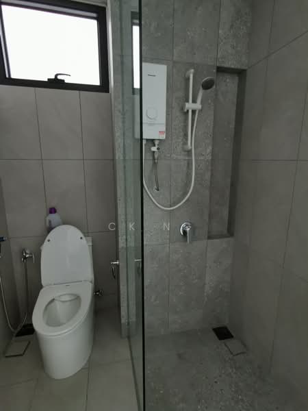 Servis Apartment untuk Dijual di Emerald 9 - CK Ng - Bathroom - PropertyGuru.com.my
