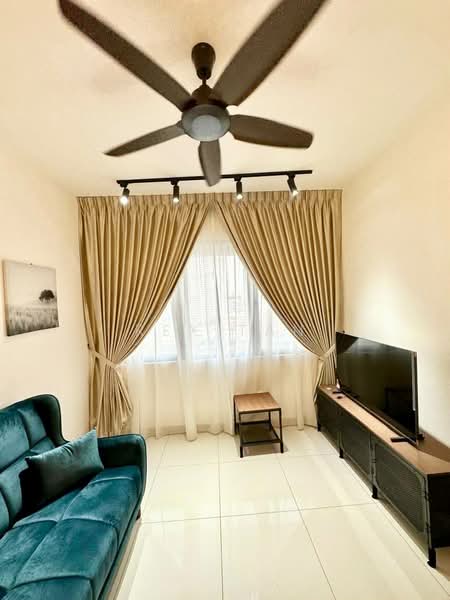 Servis Apartment untuk Disewa di Parc 3 - Rex Tan - Living Room - PropertyGuru.com.my