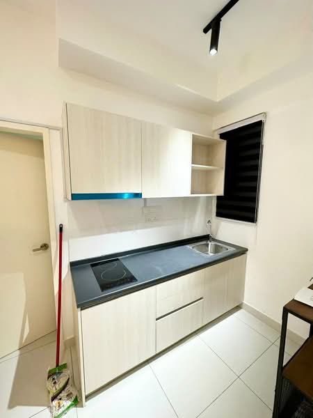Servis Apartment untuk Disewa di Parc 3 - Rex Tan - Kitchen - PropertyGuru.com.my