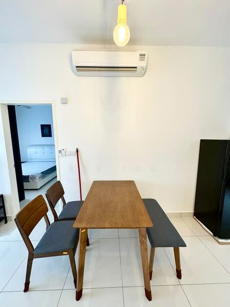 Servis Apartment untuk Disewa di Parc 3 - Rex Tan - Dining Room - PropertyGuru.com.my