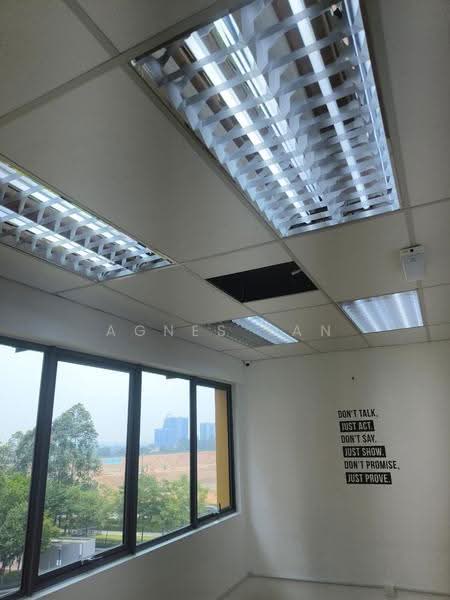 Shop / Office untuk Disewa di Bandar Puteri Puchong (Puchong) - Agnes Tan - Interior - PropertyGuru.com.my