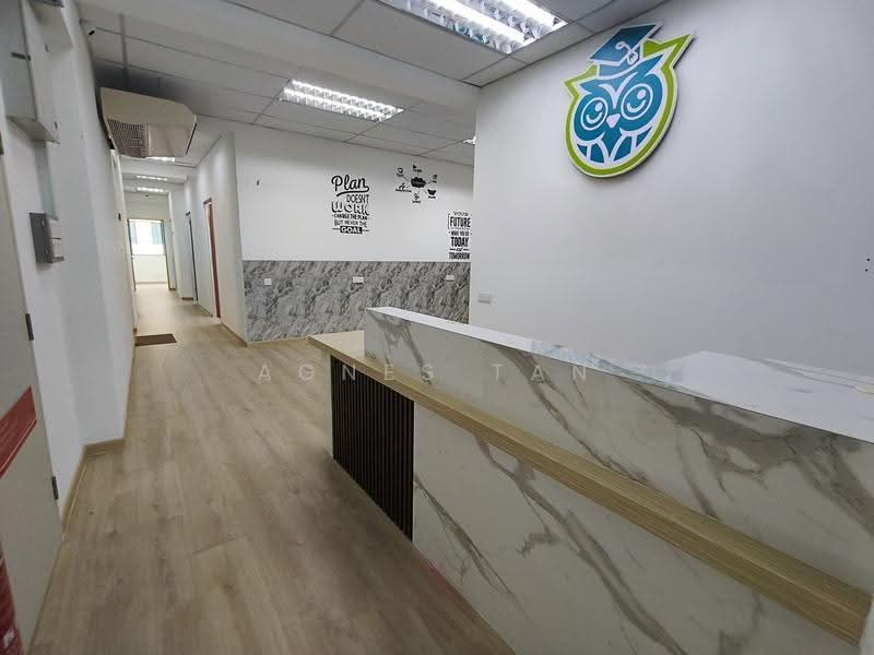 Shop / Office untuk Disewa di Bandar Puteri Puchong (Puchong) - Agnes Tan - Corridor - PropertyGuru.com.my