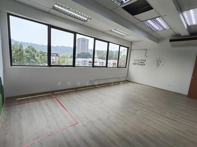 Shop / Office untuk Disewa di Bandar Puteri Puchong (Puchong) - Agnes Tan - Interior - PropertyGuru.com.my