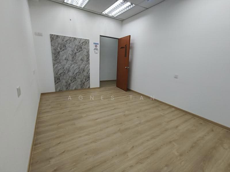 Shop / Office untuk Disewa di Bandar Puteri Puchong (Puchong) - Agnes Tan - Interior - PropertyGuru.com.my