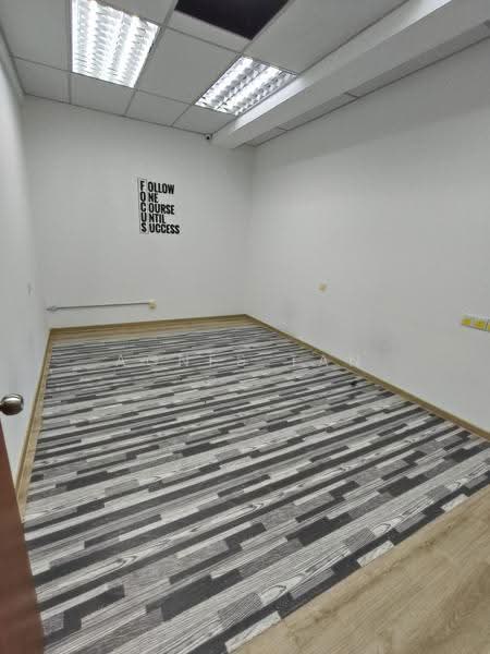 Shop / Office untuk Disewa di Bandar Puteri Puchong (Puchong) - Agnes Tan - Interior - PropertyGuru.com.my