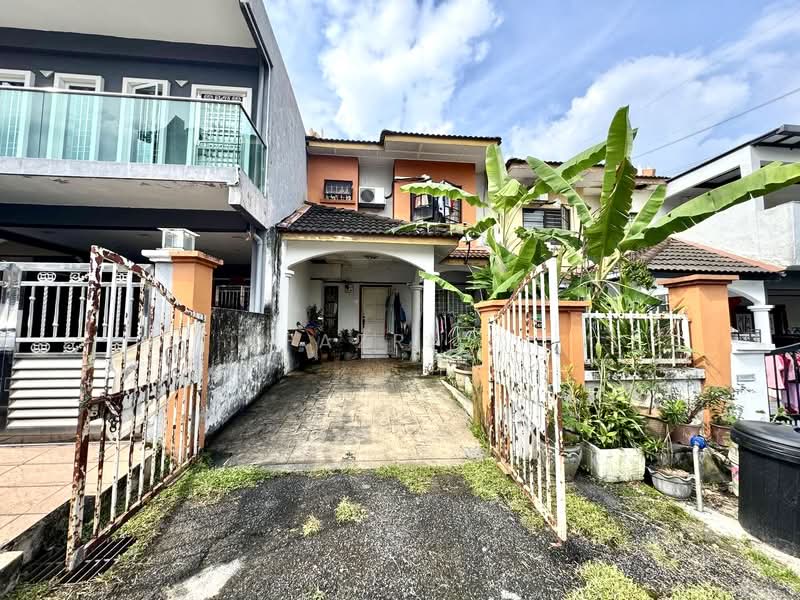 2-storey Terraced House for Sale in Batu 9 (Cheras) - Fazri . - PropertyGuru.com.my
