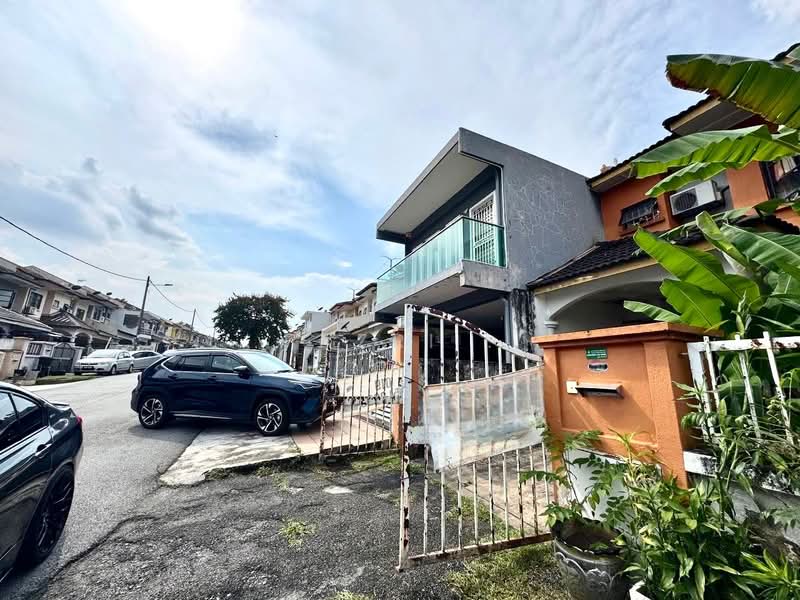 2-storey Terraced House for Sale in Batu 9 (Cheras) - Fazri . - PropertyGuru.com.my