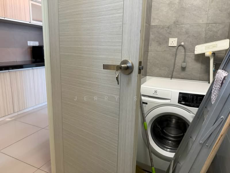Kondominium untuk Disewa di Gardens Ville - Jerry So - Kitchen - PropertyGuru.com.my