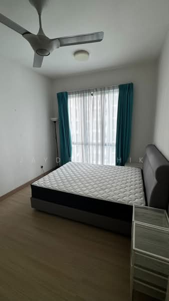 Kondominium untuk Disewa di Trinity Aquata - Jayden Chik - Bedroom - PropertyGuru.com.my