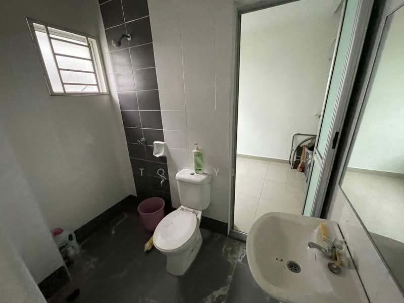 Rumah Teres 2-Tingkat untuk Dijual di Ijok (Selangor) - Tom Yip - Bathroom - PropertyGuru.com.my
