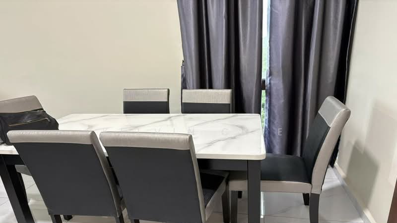 Servis Apartment untuk Disewa di Wave @ Marina Cove - Kelvin Chee - Dining Room - PropertyGuru.com.my