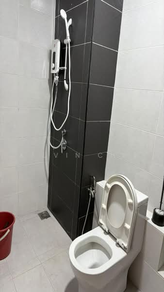 Servis Apartment untuk Disewa di Wave @ Marina Cove - Kelvin Chee - Bathroom - PropertyGuru.com.my