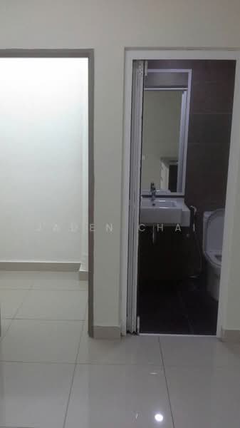 Servis Apartment untuk Dijual di The Loft @ ZetaPark - Jaden Chai - Bathroom - PropertyGuru.com.my