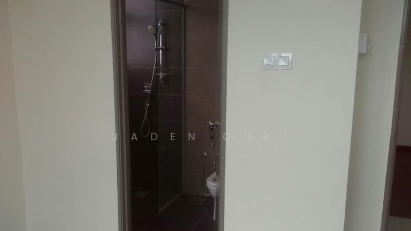 Servis Apartment untuk Dijual di The Loft @ ZetaPark - Jaden Chai - Bathroom - PropertyGuru.com.my