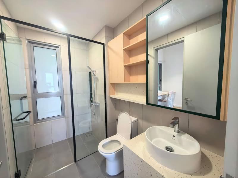 Service Residence for Sale at The Meg Serviced Residence - Lilly . - Bathroom - PropertyGuru.com.my