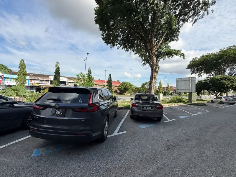 Kedai untuk Disewa di Taman Ungku Tun Aminah (Skudai) - Calvin Lee - Exterior - PropertyGuru.com.my
