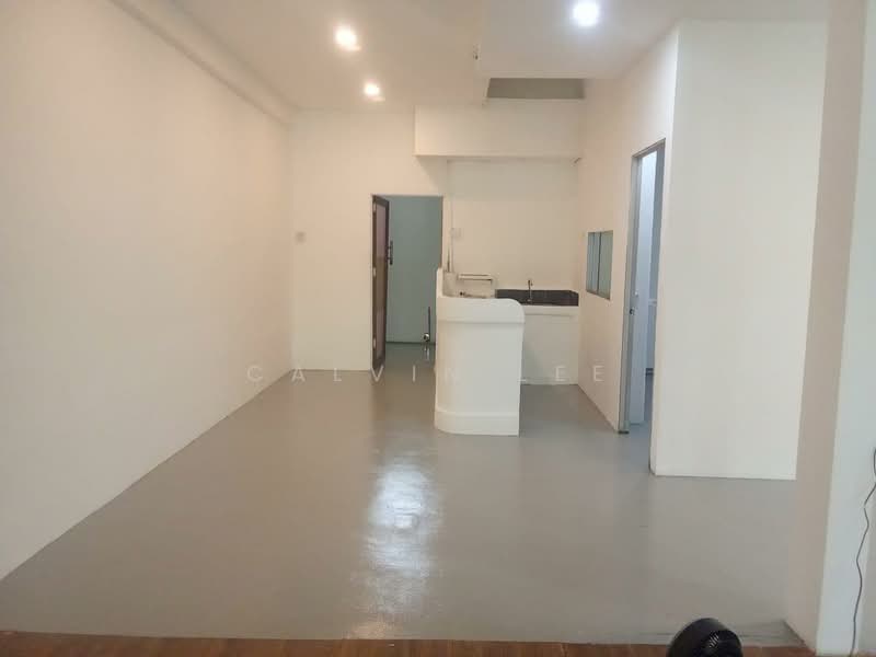 Kedai untuk Disewa di Taman Ungku Tun Aminah (Skudai) - Calvin Lee - Interior - PropertyGuru.com.my